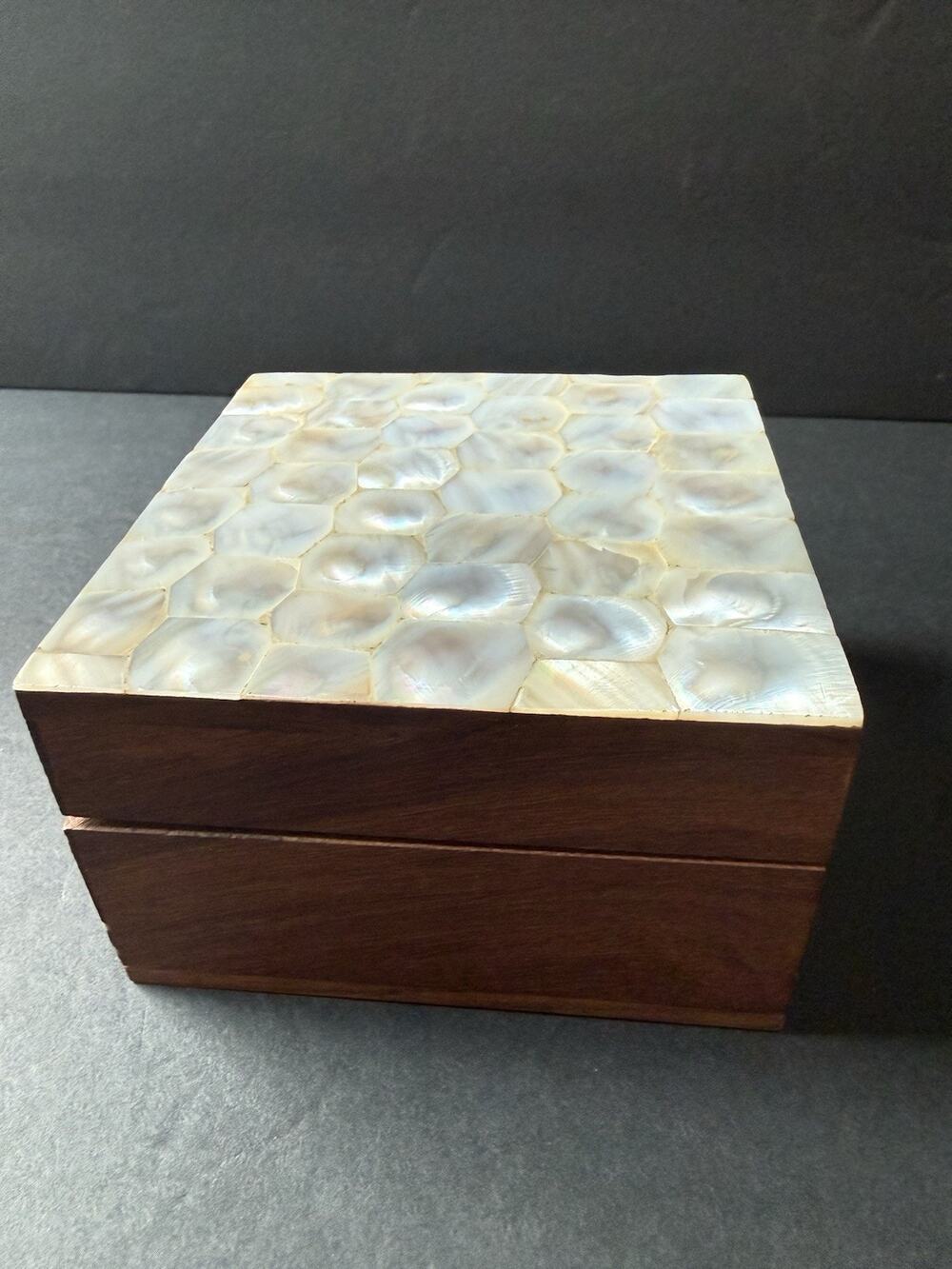 Vintage Inlaid Mother Of Pearl Wood Trinket Box Hinged MOP Square Boho Artisan
